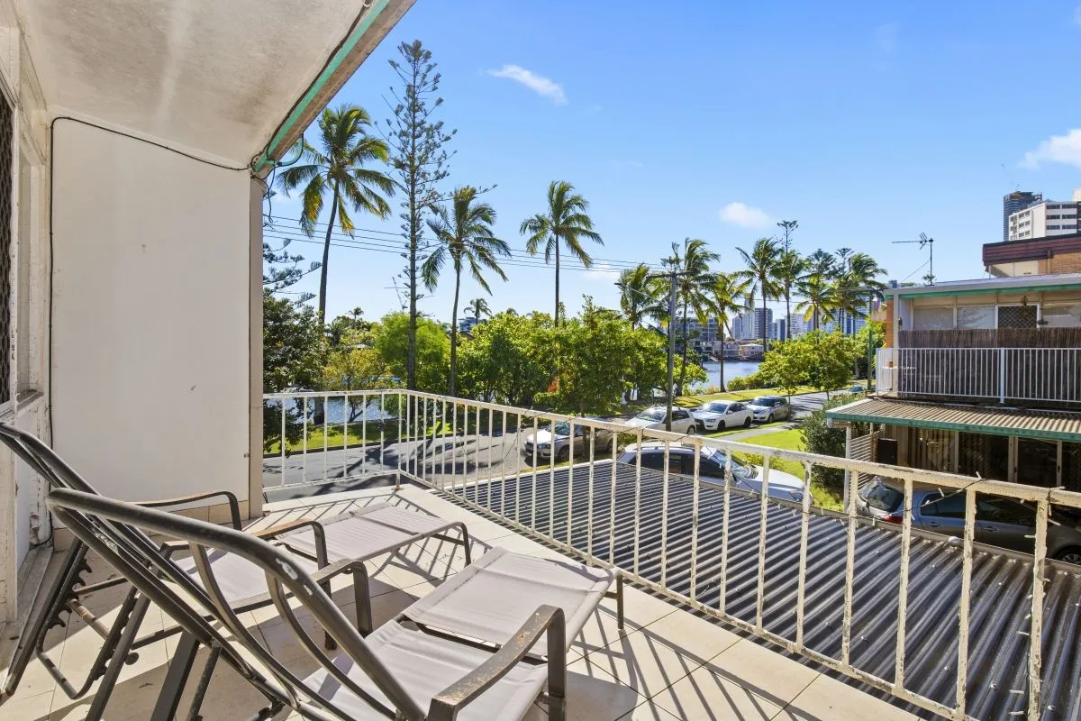 2017911388_4_1_220704_020436-w1200-h800